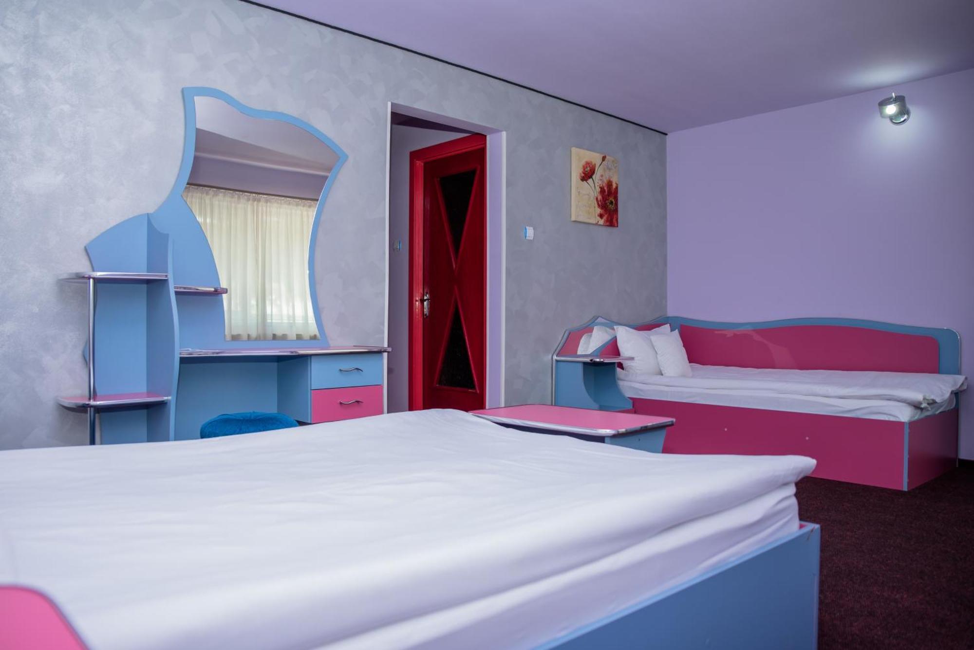 Cîmpeni Hotel Yax חדר תמונה